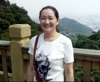 會(huì)彈鋼琴做過(guò)幼師的高級(jí)育嬰師待聘