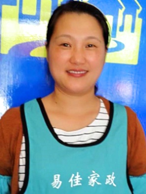 張江-帶小寶寶經(jīng)驗豐富的閔阿姨待聘高級育嬰師-易佳家政