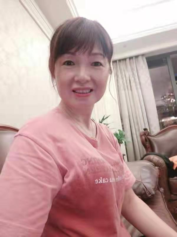 做菜拿手開車熟練的安徽阿姨待聘住家保姆工作