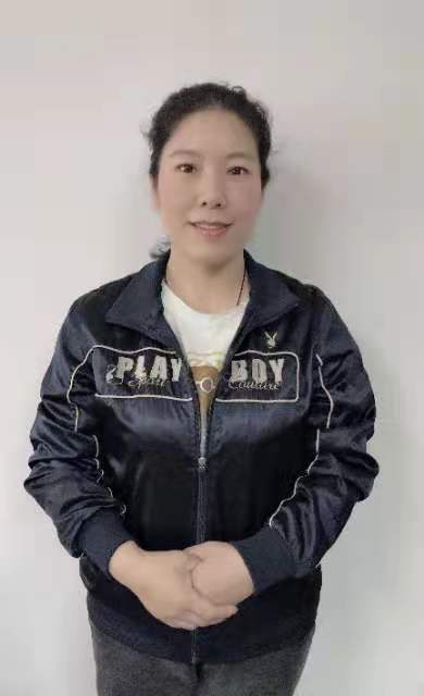 江蘇張阿姨大專(zhuān)文化帶寶寶做家務(wù)全能待聘